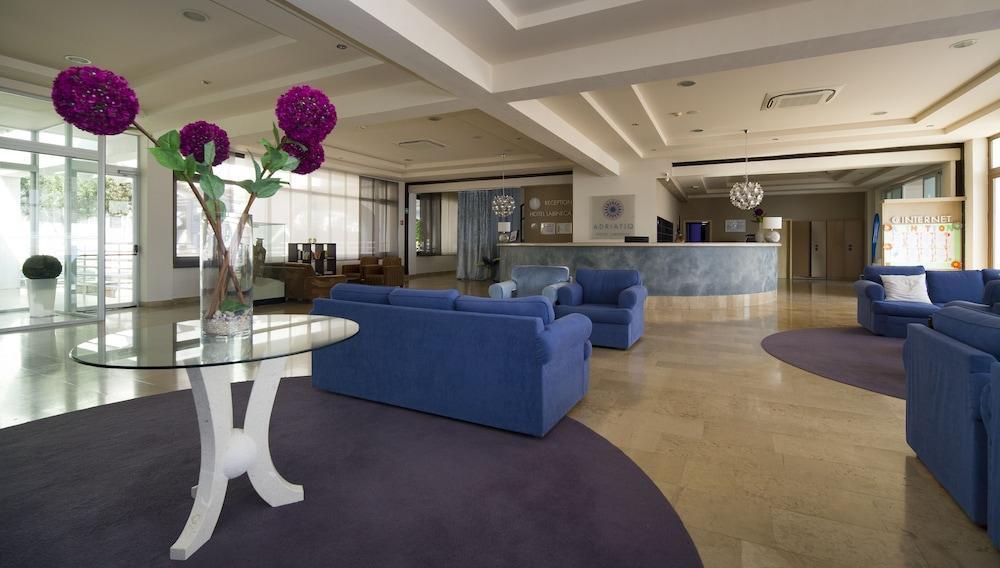 Hotel Labineca กราดัซ ภายนอก รูปภาพ