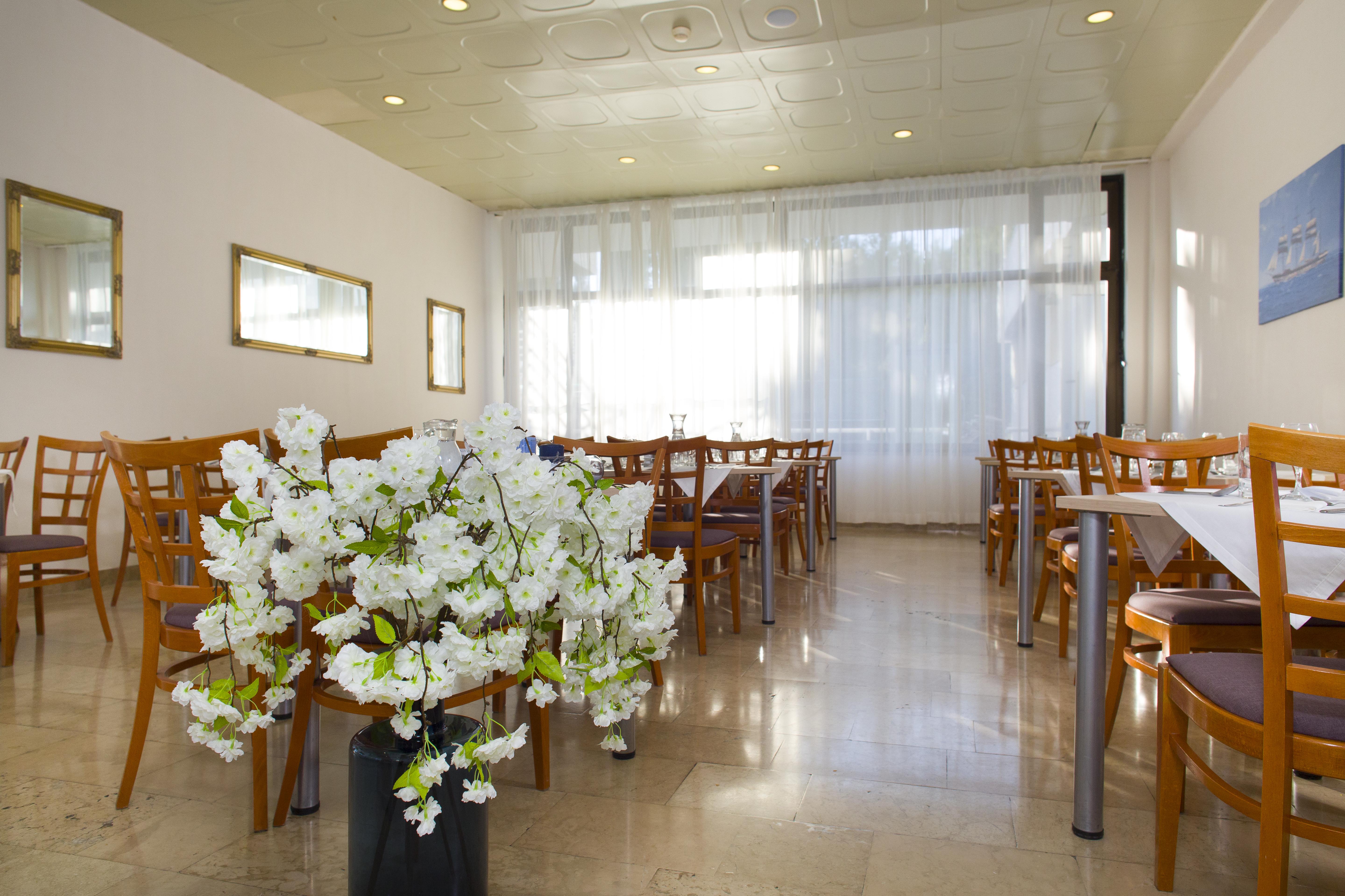 Hotel Labineca กราดัซ ภายนอก รูปภาพ