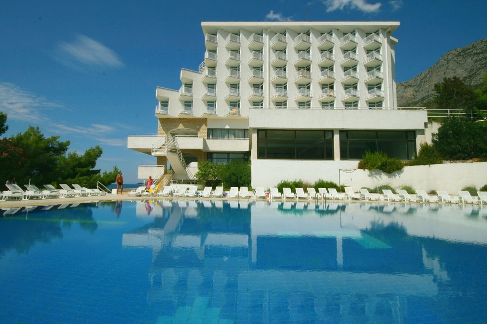 Hotel Labineca กราดัซ ภายนอก รูปภาพ